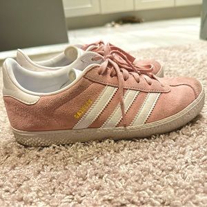 adidas Gazelle Girl’s/Women’s Sneakers